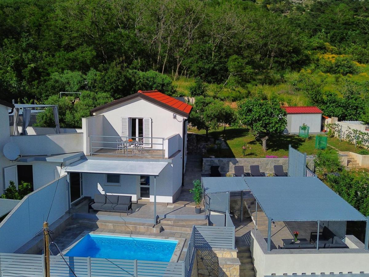Villa Carmen Draga Bašćanska Exterior foto